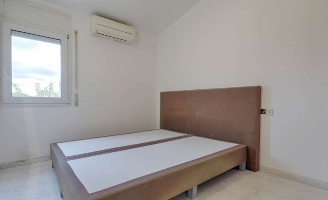 Revente · Bungalow / Maison de Ville · Santa Margarita