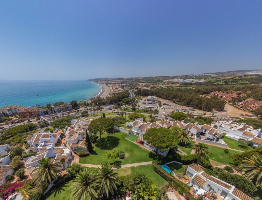 Revente · Bungalow / Maison de Ville · Casares · Costa del Sol