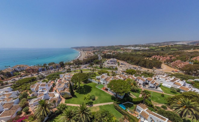 Revente · Bungalow / Maison de Ville · Casares · Costa del Sol