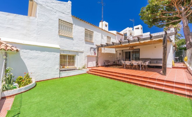 Revente · Bungalow / Maison de Ville · Casares · Costa del Sol