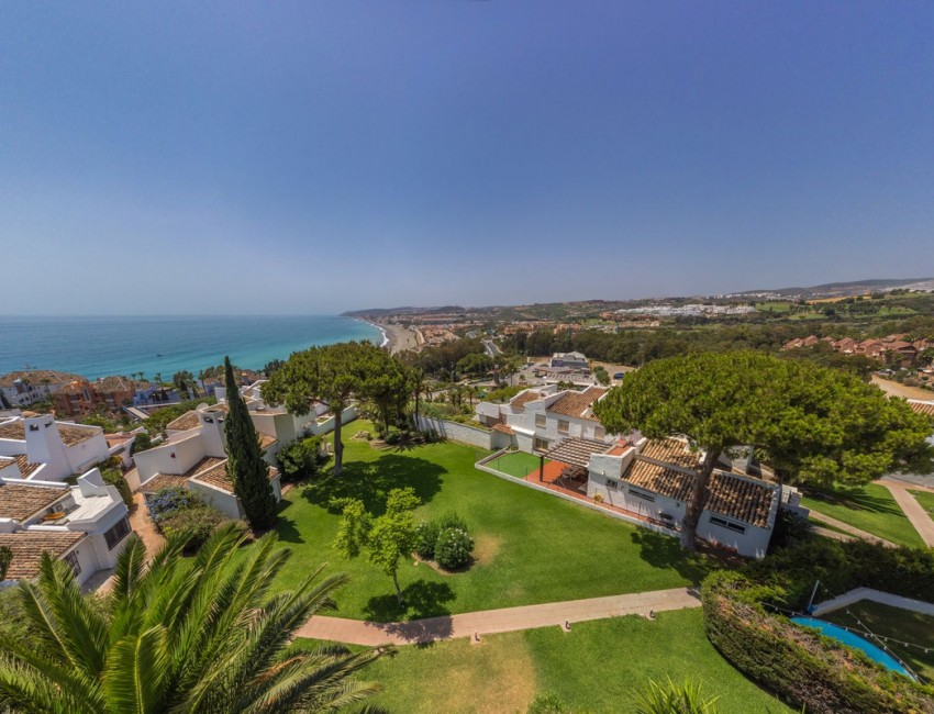 Revente · Bungalow / Maison de Ville · Casares · Costa del Sol