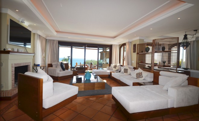 Venta · Villa / Chalet · La Duquesa · Costa del Sol