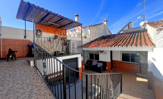 Venta · Bungalow / Adosado / Semiadosado · Nueva Andalucía · Costa del Sol