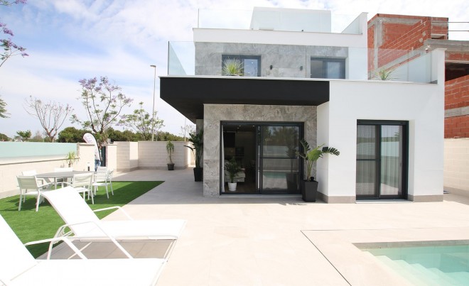 Nueva construcción  · Villa / Chalet · Pilar de la Horadada