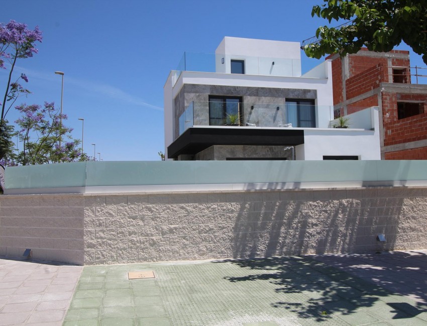 Nueva construcción  · Villa / Chalet · Pilar de la Horadada