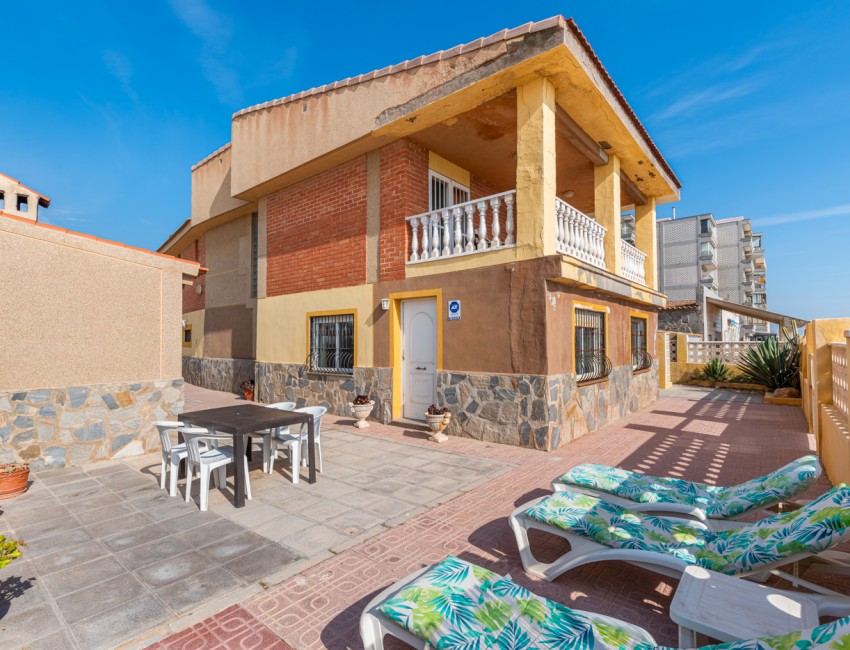 Sale · Villa · Guardamar del Segura