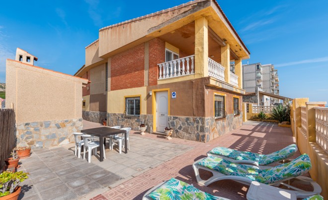 Sale · Villa · Guardamar del Segura