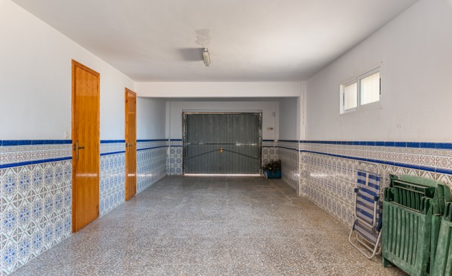 Sale · Villa · Guardamar del Segura