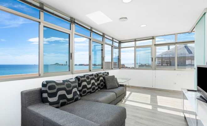 Sale · Penthouse · La Manga