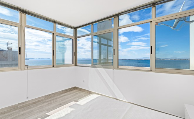 Sale · Penthouse · La Manga