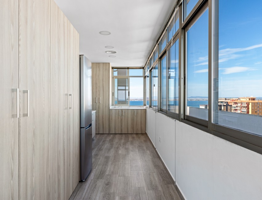 Sale · Penthouse · La Manga