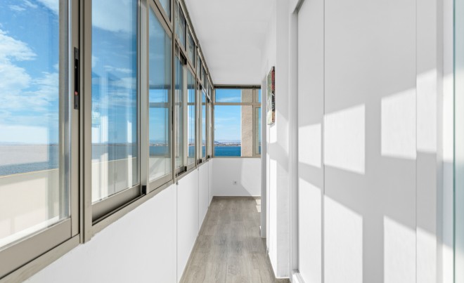 Sale · Penthouse · La Manga