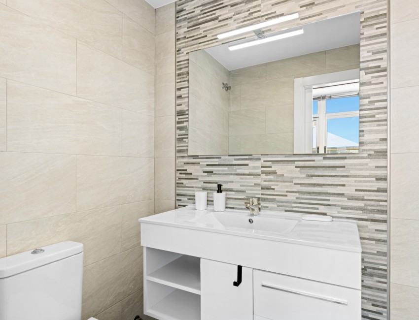 Sale · Penthouse · La Manga