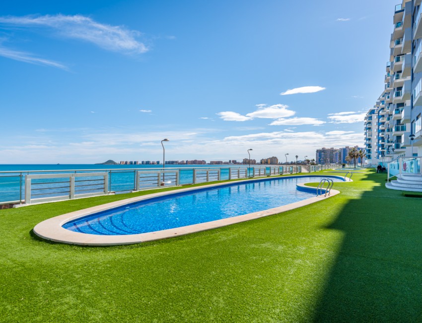Sale · Penthouse · La Manga