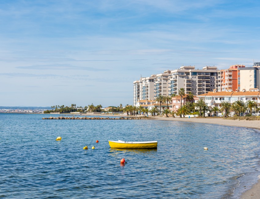 Sale · Penthouse · La Manga