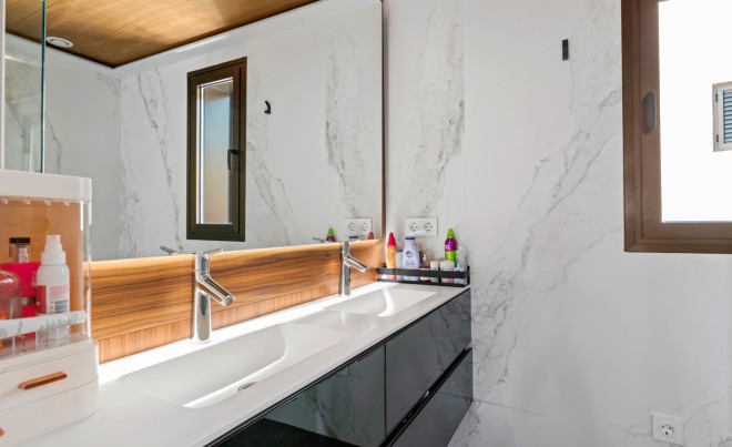 Venta · Bungalow / Adosado / Semiadosado · Guardamar del Segura