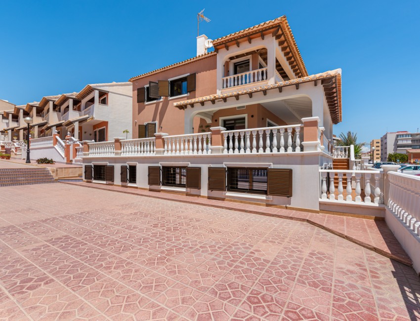 Venta · Bungalow / Adosado / Semiadosado · Guardamar del Segura