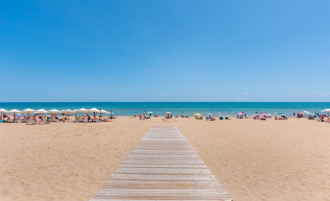 Venta · Bungalow / Adosado / Semiadosado · Guardamar del Segura