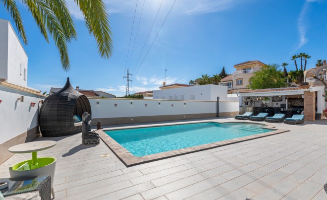 Venta · Villa / Chalet · Ciudad Quesada · Rojales