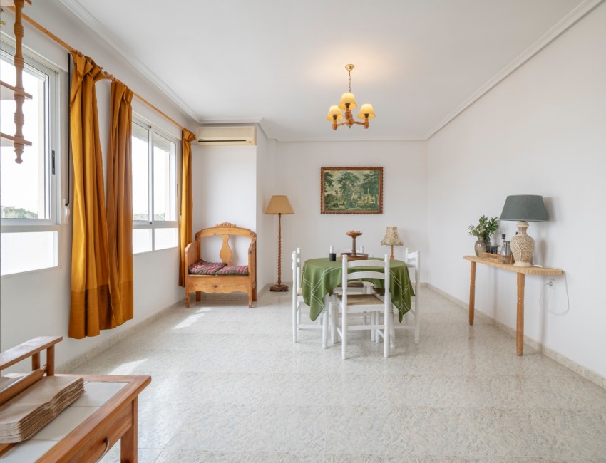 Venta · Apartamento / Piso · Los Montesinos