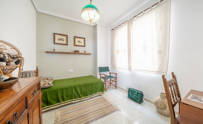 Venta · Apartamento / Piso · Los Montesinos