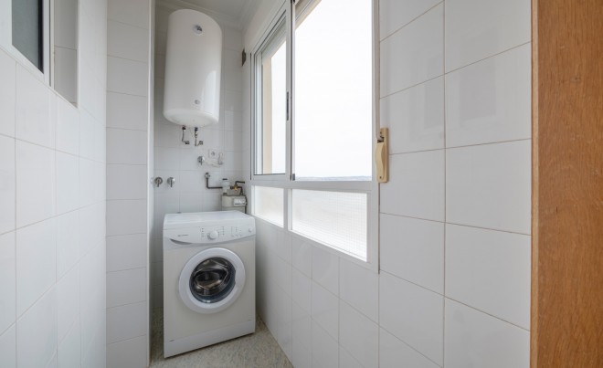 Venta · Apartamento / Piso · Los Montesinos