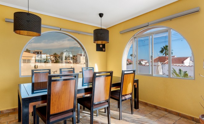 Venta · Villa / Chalet · Ciudad Quesada