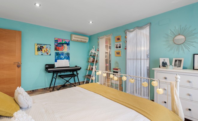 Venta · Villa / Chalet · Ciudad Quesada