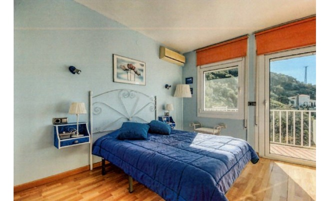 Revente · Bungalow / Maison de Ville · Puig Rom