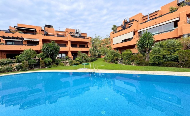 Revente · Appartement · Estepona · Costa del Sol