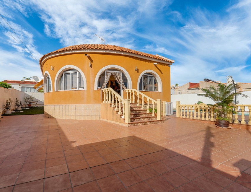 Venta · Villa / Chalet · Ciudad Quesada