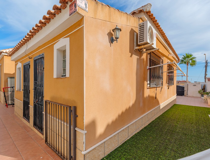 Venta · Villa / Chalet · Ciudad Quesada
