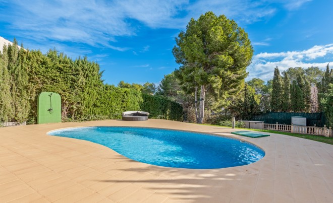 Venta · Villa / Chalet · Los Balcones