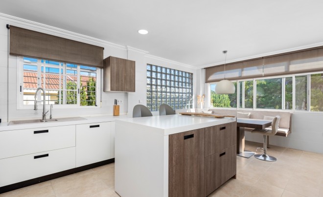 Venta · Villa / Chalet · Los Balcones