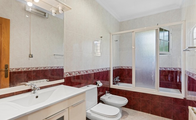 Venta · Villa / Chalet · Los Balcones