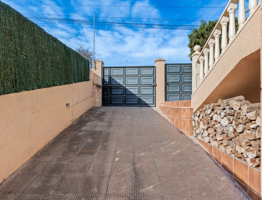 Venta · Villa / Chalet · Los Balcones