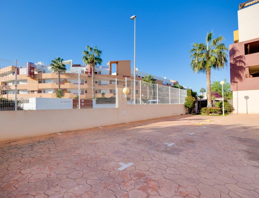 Venta · Apartamento / Piso · Orihuela Costa · Playa Flamenca