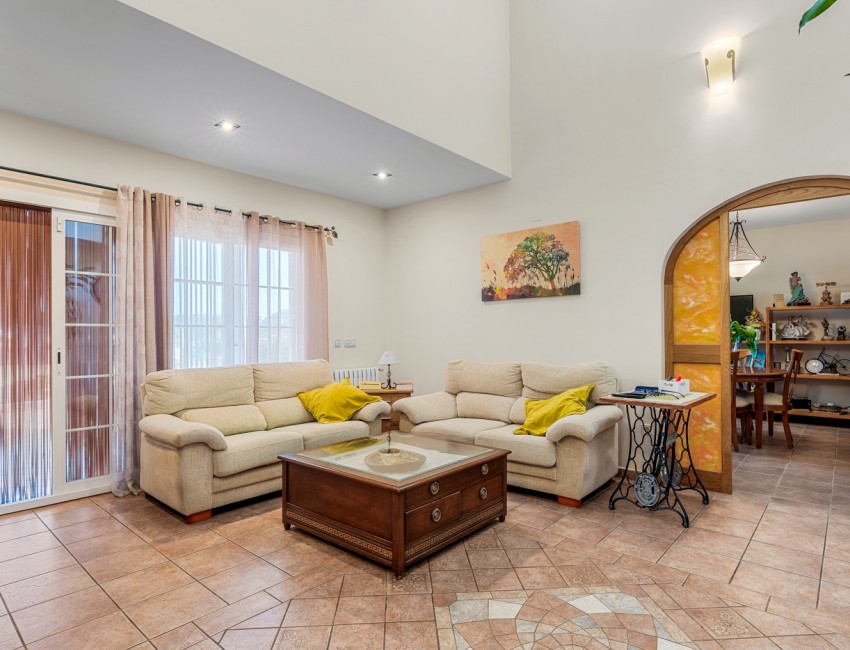 Venta · Villa / Chalet · Polop