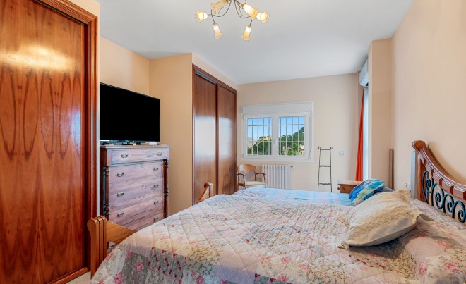 Venta · Villa / Chalet · Polop