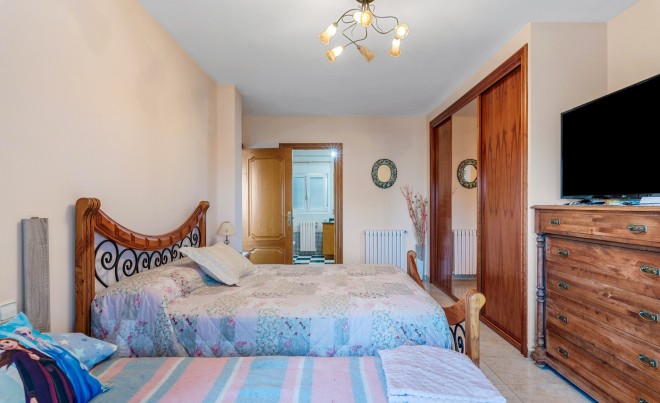 Venta · Villa / Chalet · Polop