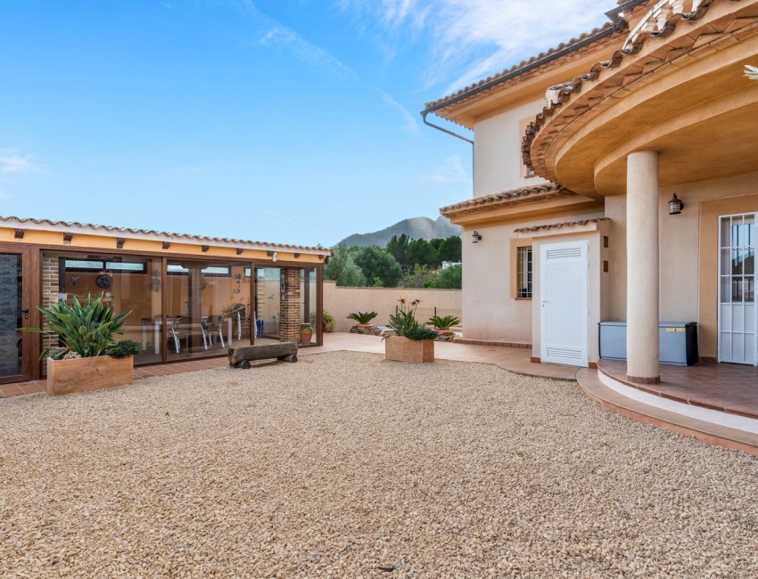 Venta · Villa / Chalet · Polop