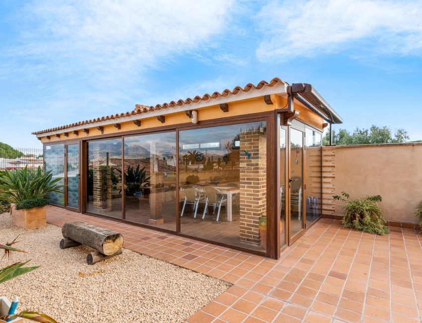 Venta · Villa / Chalet · Polop