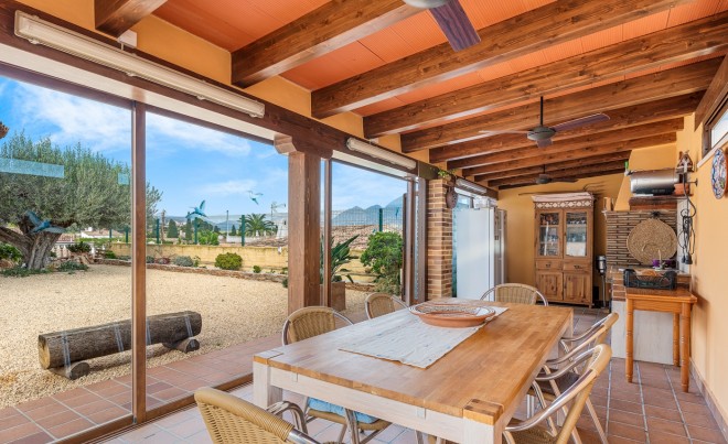 Venta · Villa / Chalet · Polop