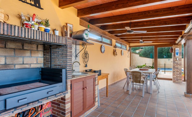 Venta · Villa / Chalet · Polop