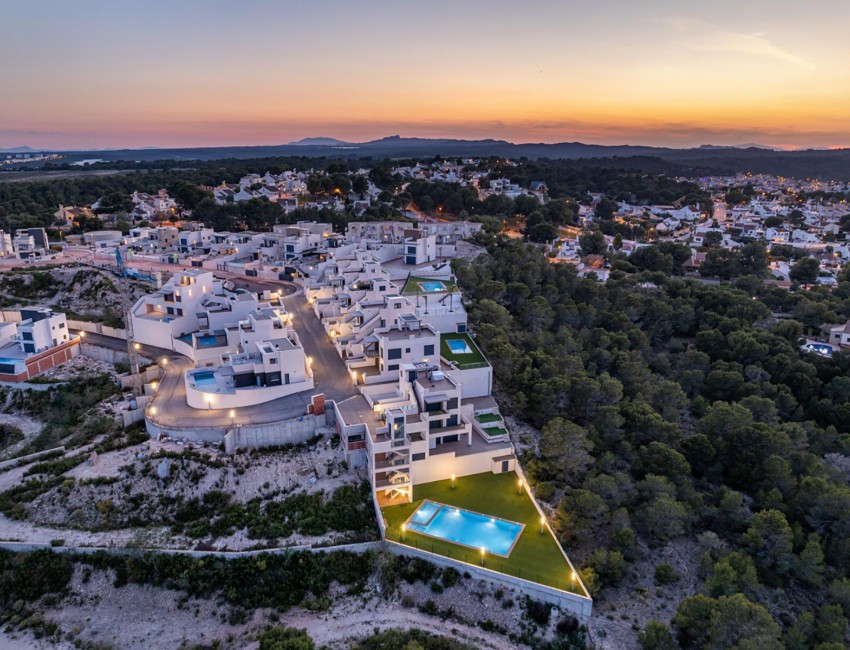 Nueva construcción  · Bungalow / Adosado / Semiadosado · San Miguel de Salinas · Ciudad de las Comunicaciones