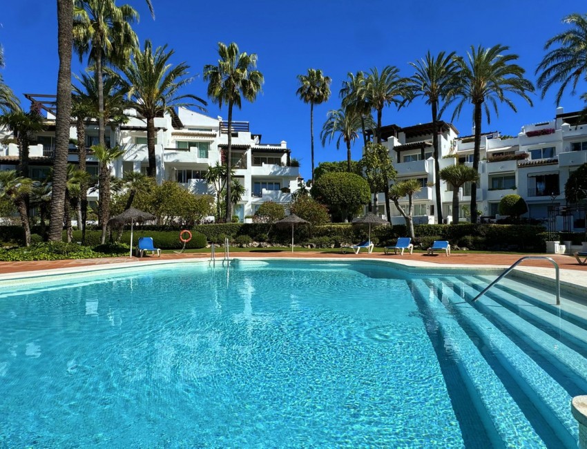 Sale · Apartment / Flat · Estepona · Costa del Sol