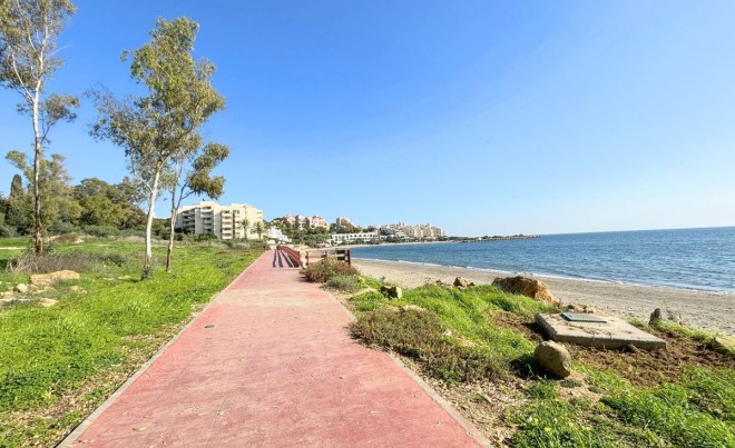 Sale · Apartment / Flat · Estepona · Costa del Sol