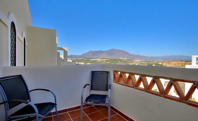 Sale · Apartment / Flat · Casares · Costa del Sol