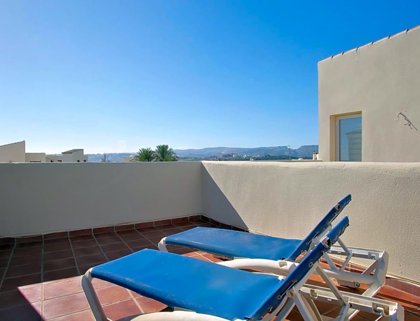 Sale · Apartment / Flat · Casares · Costa del Sol