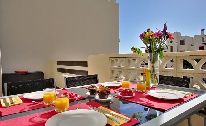 Sale · Apartment / Flat · Casares · Costa del Sol